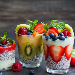 Coupes fruitées aux graines de Chia Coupes fruitées aux graines de Chia