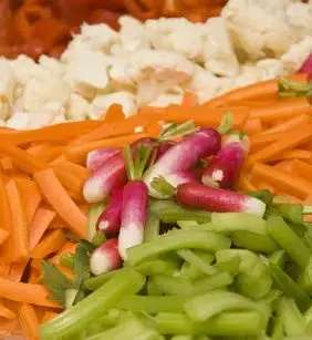 Légumes frais à l'anchoïade