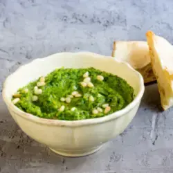 Houmous épinards et noix de cajou