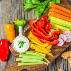 Plateau de Crudités Sauce Yaourt